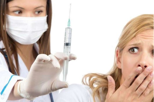 Чи законна вимога вакцинуватися проти коронавірусу?
