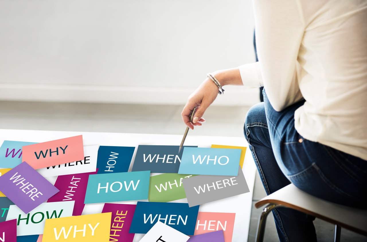 Питання прав та обов’язків педагогічних, науково-педагогічних і наукових працівників